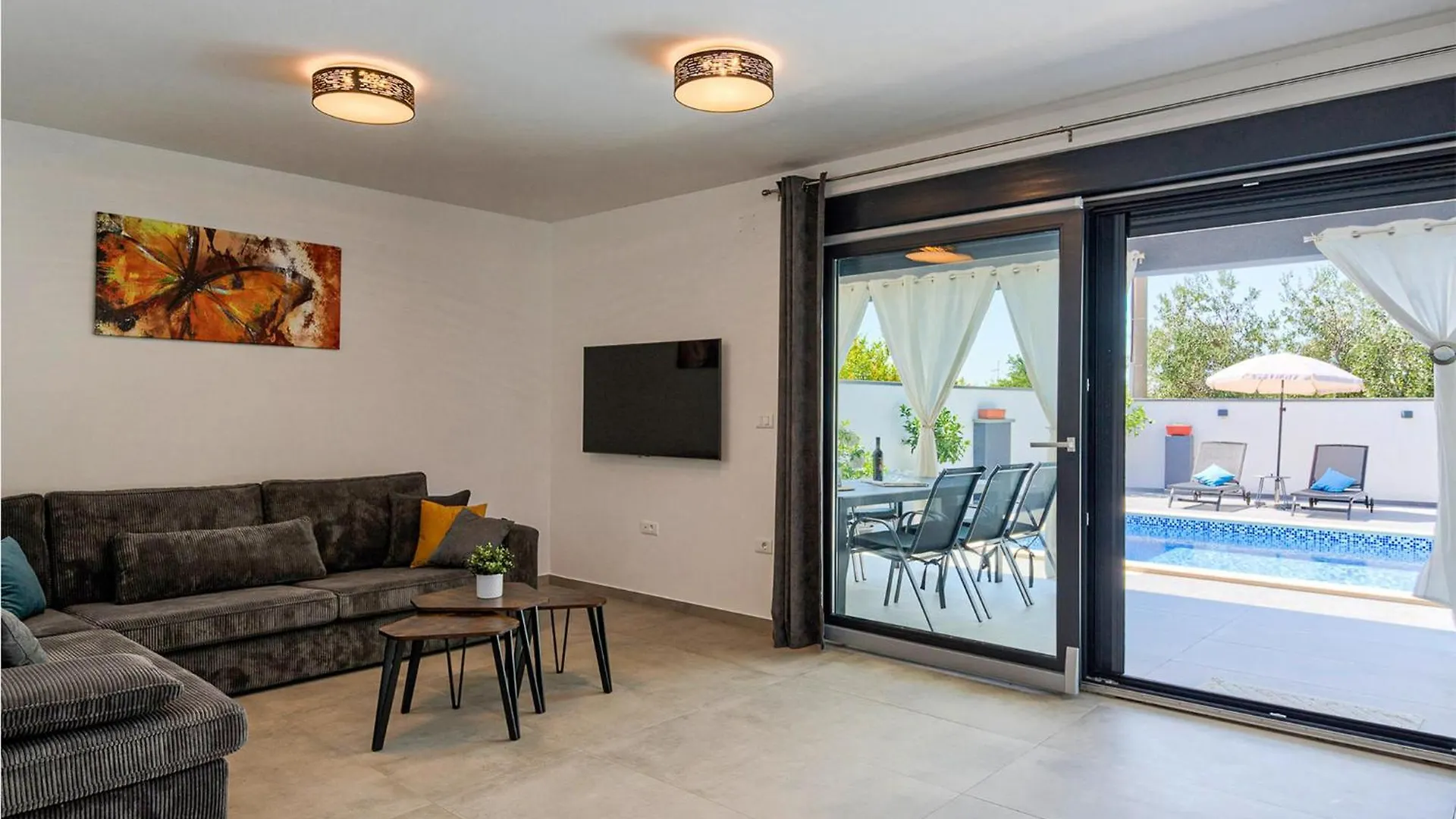 Gorgeous Home In Galizana With Kitchen 0*,